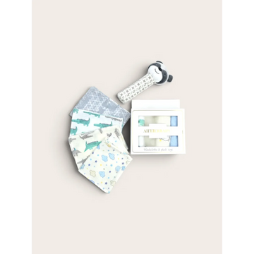 Baby Washcloths & Panda Plush Toy Set – 4 Soft Muslin Cloths + Cute Panda Rattle